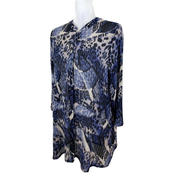 Travelers by Chico's ~Woman Size 2 (Large) ~Multicolor Print Button Front Top - Picture 10 of 12